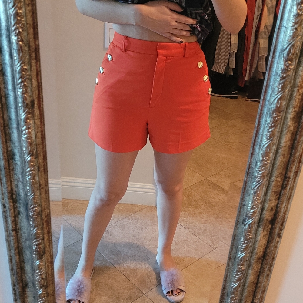 NWOT Zara shorts with gold buttons - Picture 5 of 6